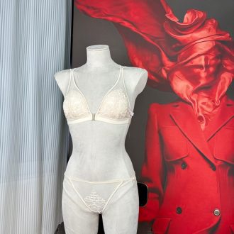 FQ2801 Women's French Embroidered Wire-Free Comfort Bra