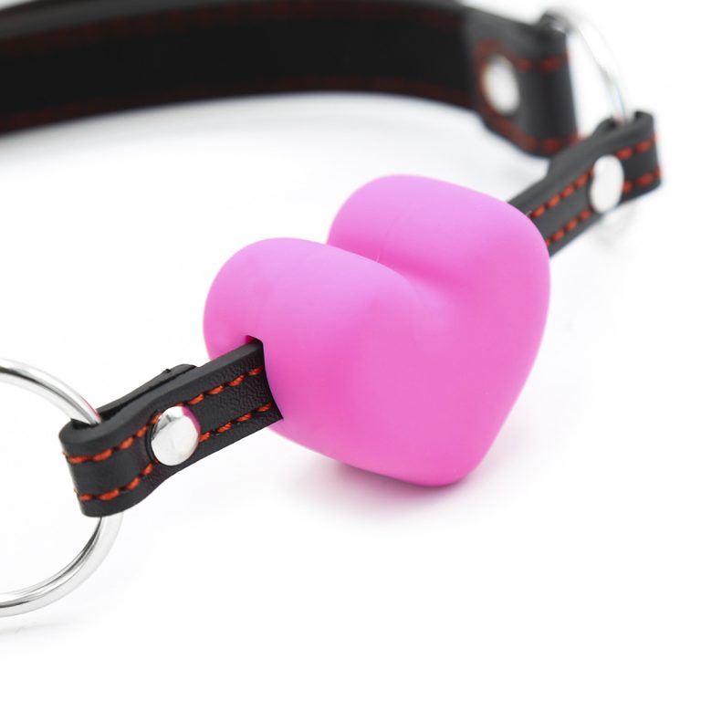 Heart-shaped silicone sex ball gag