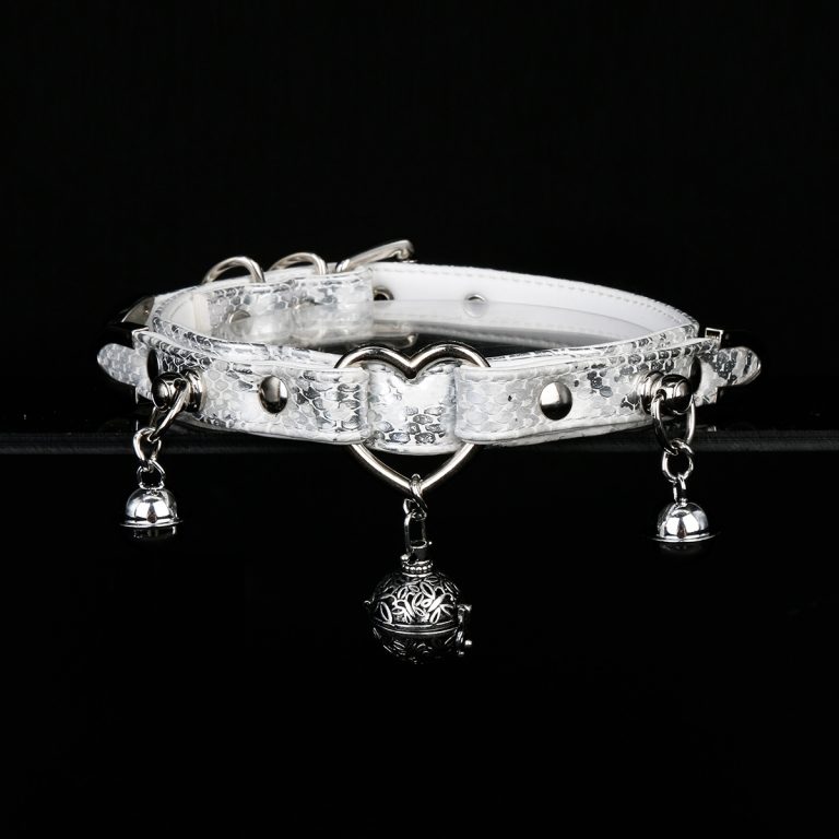 Original design niche heart-shaped detachable bell sm choker (with leash)