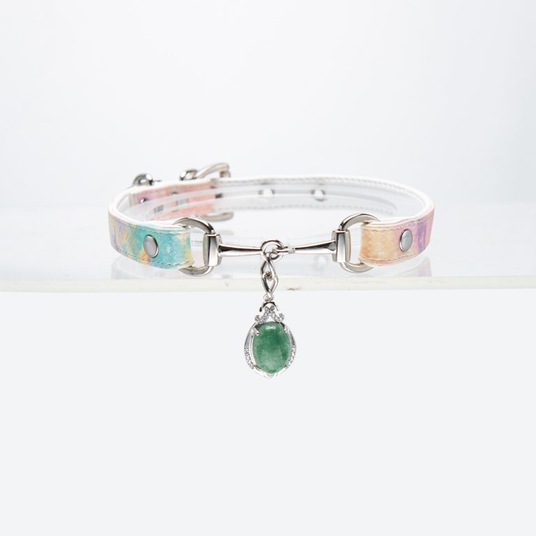 Original design niche green stone pendant PUPPY choker (with leash) - Image 3