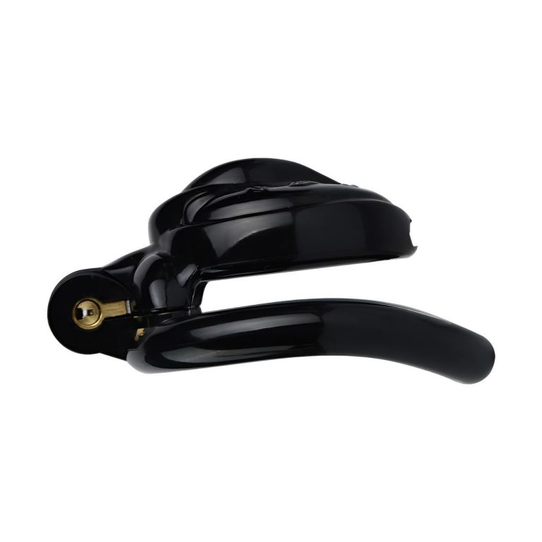 TS transvestite uses imitation female genital chastity lock