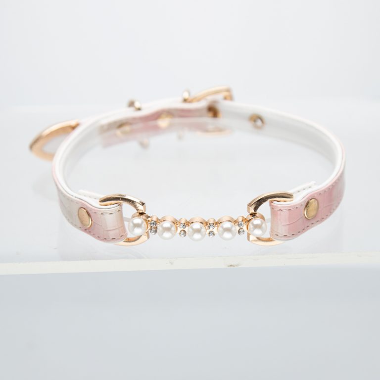Pink crocodile leather exquisite pearl choker (without leash)