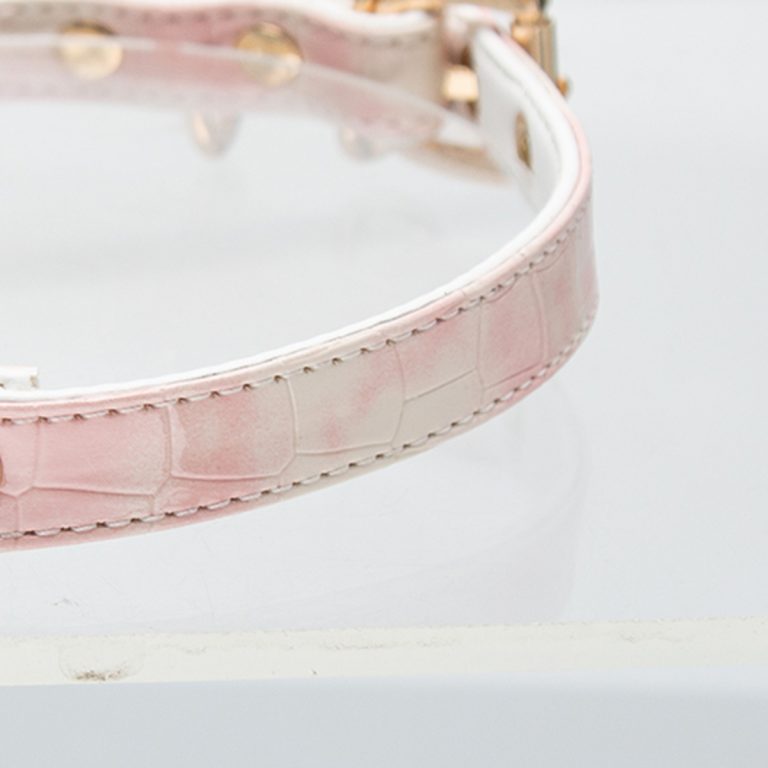 Pink crocodile leather exquisite pearl choker (without leash)