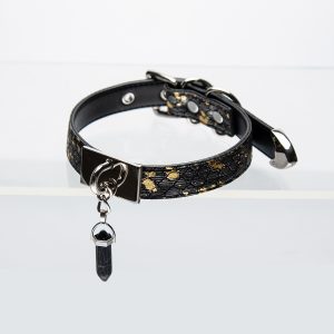 Small culture snakeskin pattern crystal bullet pendant stylish simple choker (without traction rope)