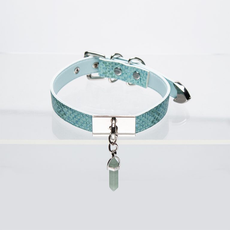 Aquamarine crystal accessories snakeskin choker (without leash)
