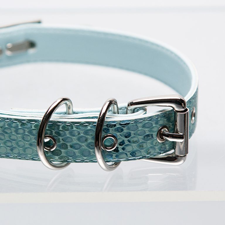 Aquamarine crystal accessories snakeskin choker (without leash)