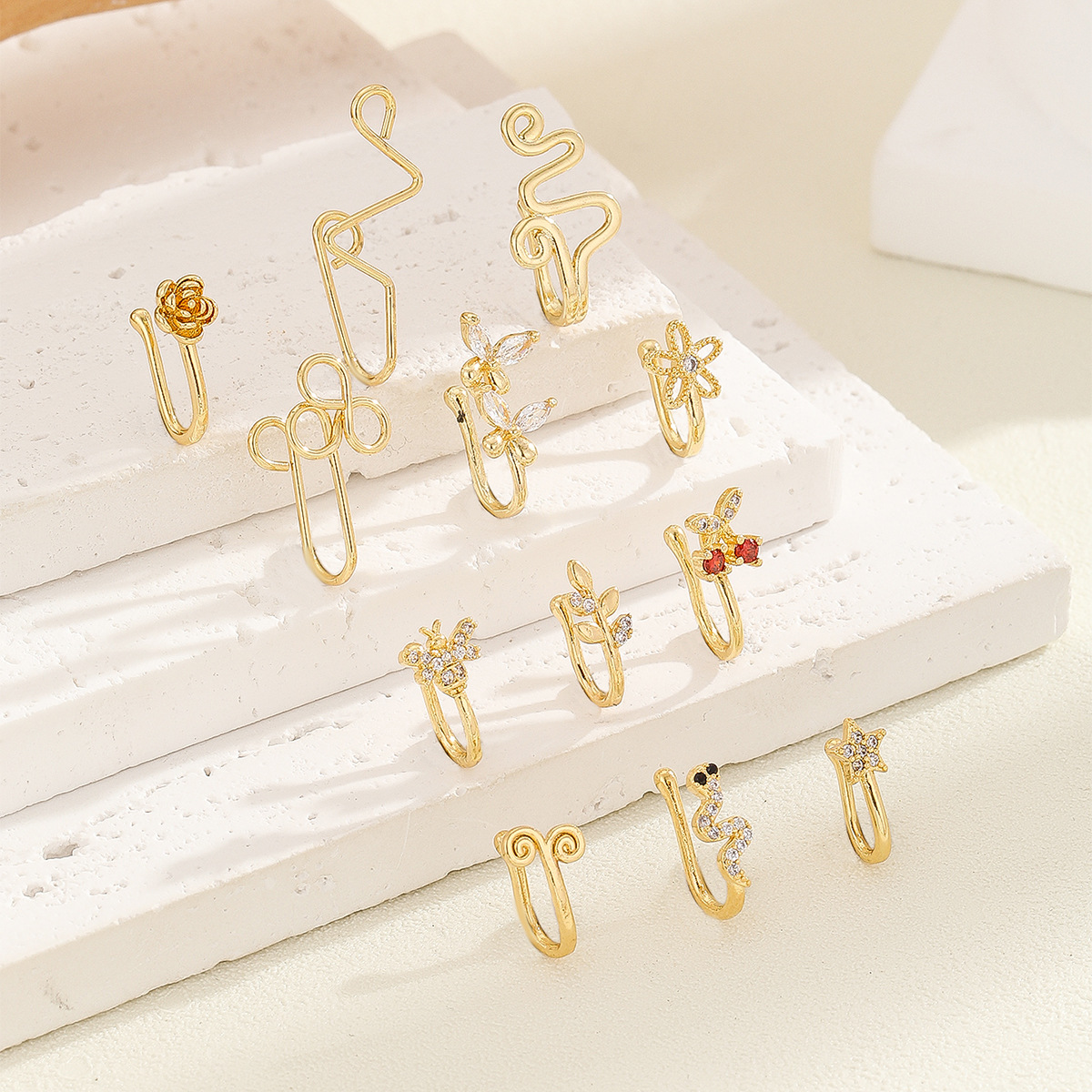 Factory Direct supply new copper white stone inlaid high-looking sexy nose decoration light luxury niche high-grade nose nail wholesale - Image 3