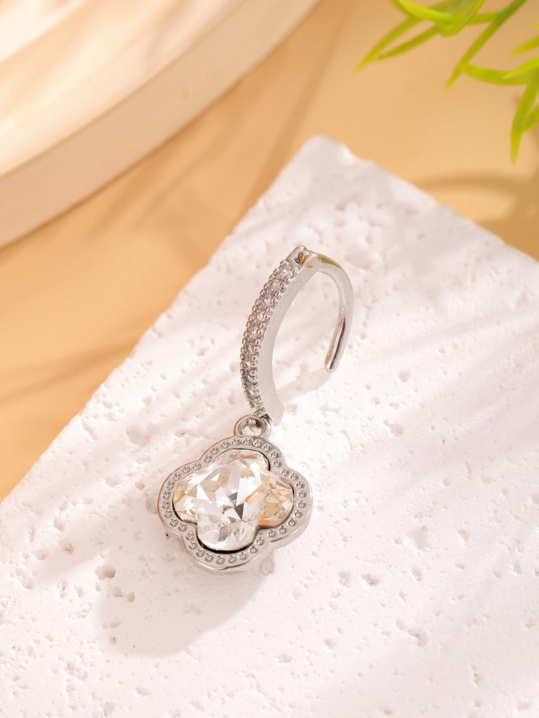 Light Luxury Korean Style Sweet Elegant High-grade Sense Delicate Four-leaf Clover Pendant Navel Ring Copper Micro-inlaid Zircon Navel Buckle - Image 6