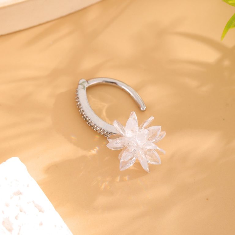 Europe and the United States cross-border fashion temperament crystal ice flower copper inlaid zircon belly button ring belly button jewelry manufacturers wholesale - Image 3