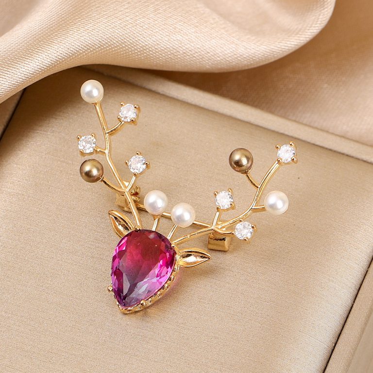 New creative beautiful antler pin copper white stone pearl inlaid brooch niche temperament High sense Accessories Wholesale - Image 5