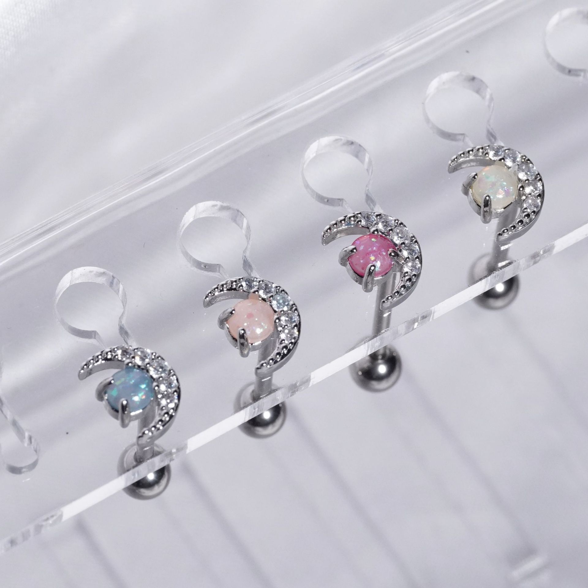 Moon tongue nail imitation Aobao stainless steel tongue decoration with zircon four-color tongue ring - Image 3