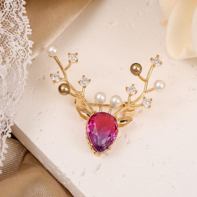 New creative beautiful antler pin copper white stone pearl inlaid brooch niche temperament High sense Accessories Wholesale - Image 3