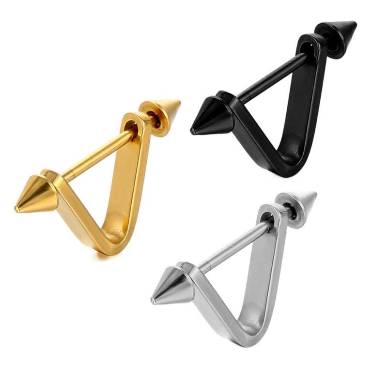 European and American puncture jewelry men's trendy earrings titanium steel simple personality triangle Street Korean style earrings punk earrings