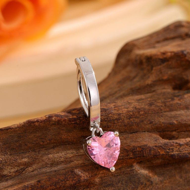 Europe and the United States hot new love pendant fashion plating does not fade red heart-shaped copper inlaid zircon belly button buckle - Image 3