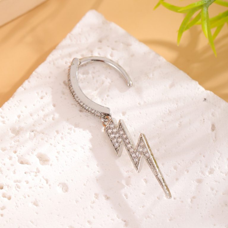 Europe and the United States cross-border hot selling new fashion full diamond copper inlaid zircon lightning pendant belly button ring belly button buckle - Image 4