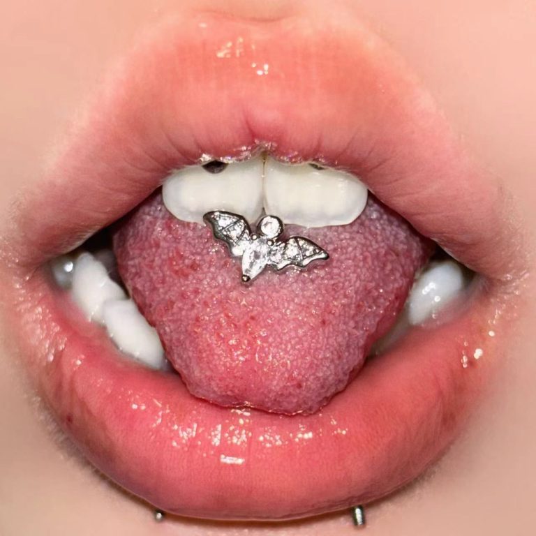 Bat tongue nail stainless steel inlaid zircon tongue decoration new simple Amazon hot selling