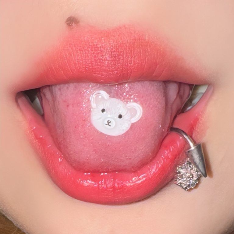 Flat bottom bear tongue nail comfortable resin tongue decoration new tongue ring personality human body piercing jewelry