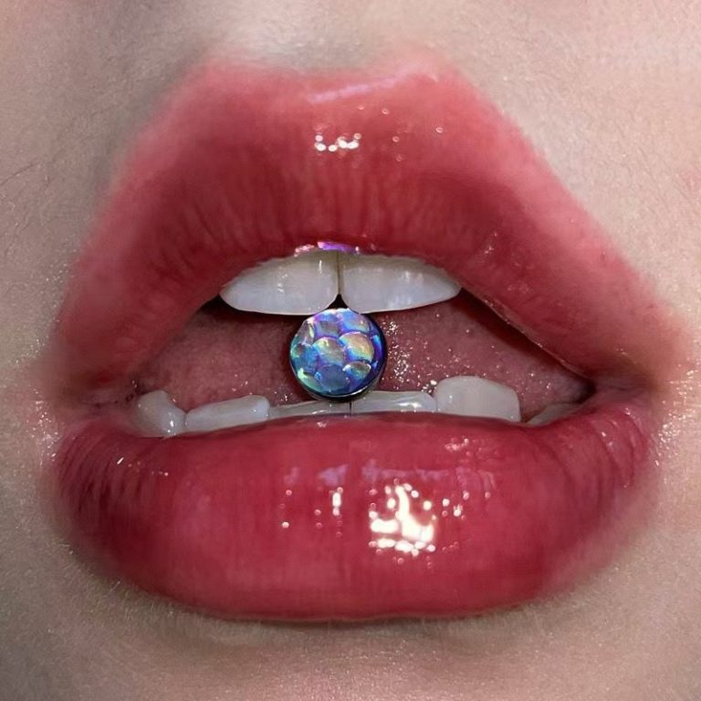 Fish scale drop oil tongue nail stainless steel tongue ring tongue decoration personality body piercing jewelry