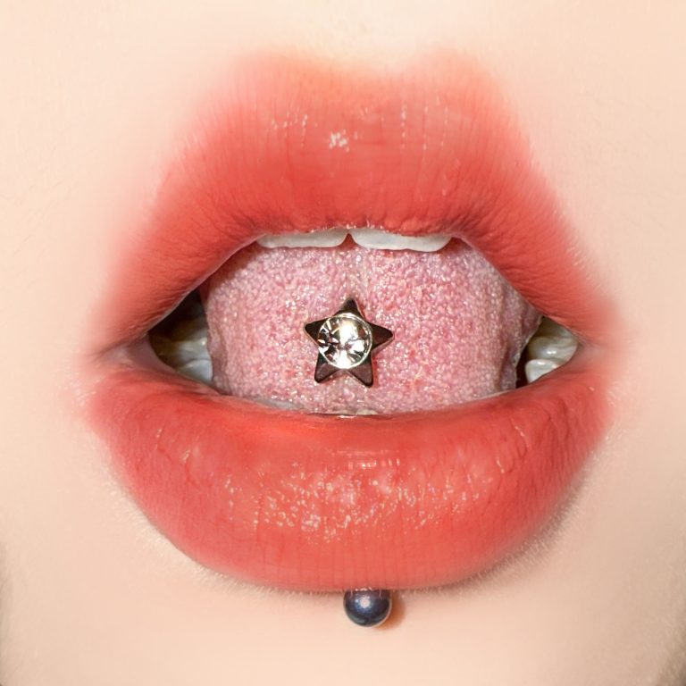 Five-pointed star tongue nail love flower stainless steel diamond tongue nail new tongue decoration 1.6 body piercing jewelry wholesale