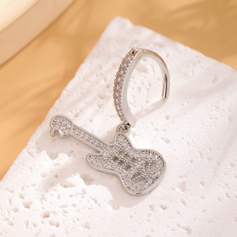 Cross-border European and American hip-hop punk style copper inlaid zircon music guitar belly button belly button ring jewelry manufacturers wholesale - Image 3