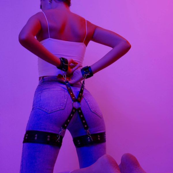 Sex equipment room fun acacia sm restraint belt binding underwear props handcuffs foot cuffs sex products flirting tools - Image 4