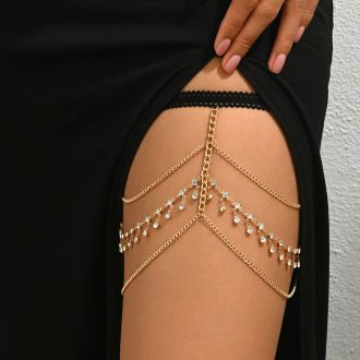 Rhinestone Body Chain: Sexy Tassel Body Jewelry for Women