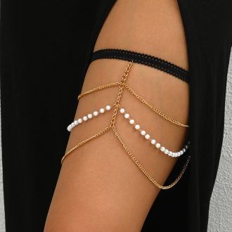 Pearl Thigh Chain: Elegant Body Jewelry for Women