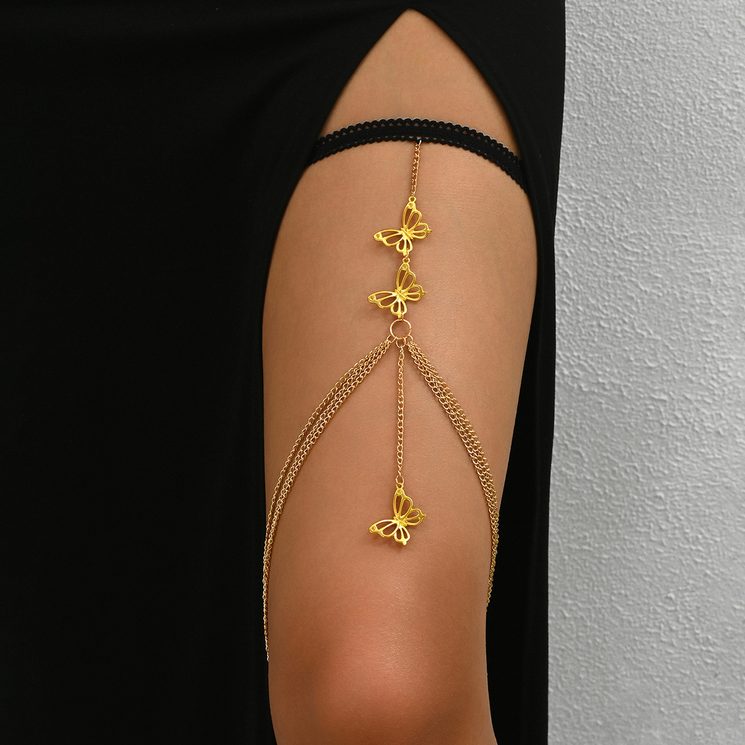 Joker Butterfly Thigh Chain: Sexy 3D Body Jewelry - Image 2