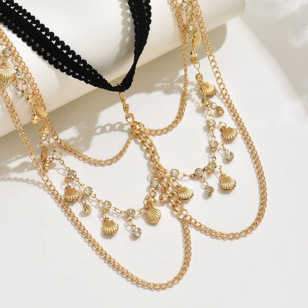 Diamond Tassel Leg Chain: Beachy Shell Pendant for Hot Girl Summer - Image 4