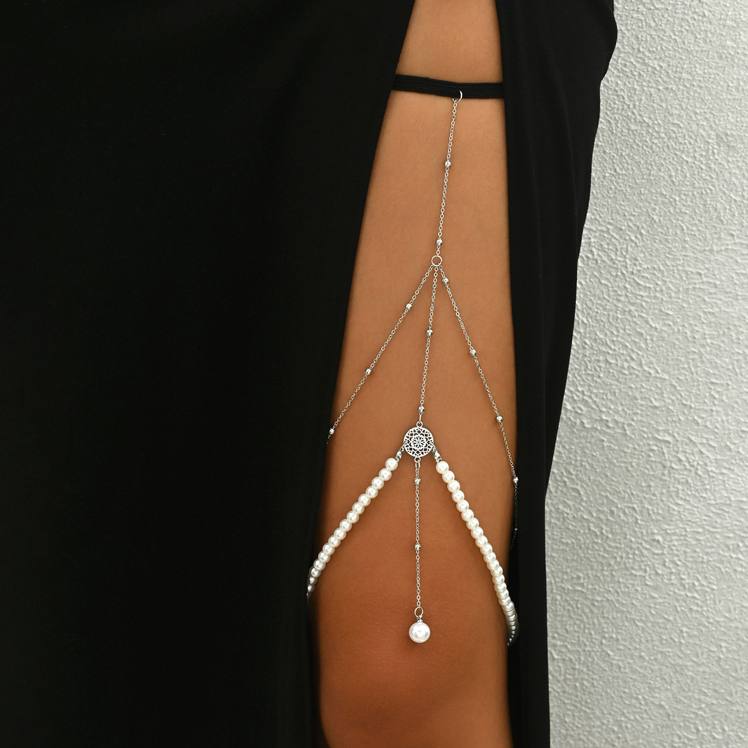Boho Bamboo Pearl Thigh Chain: European Style Body Jewelry