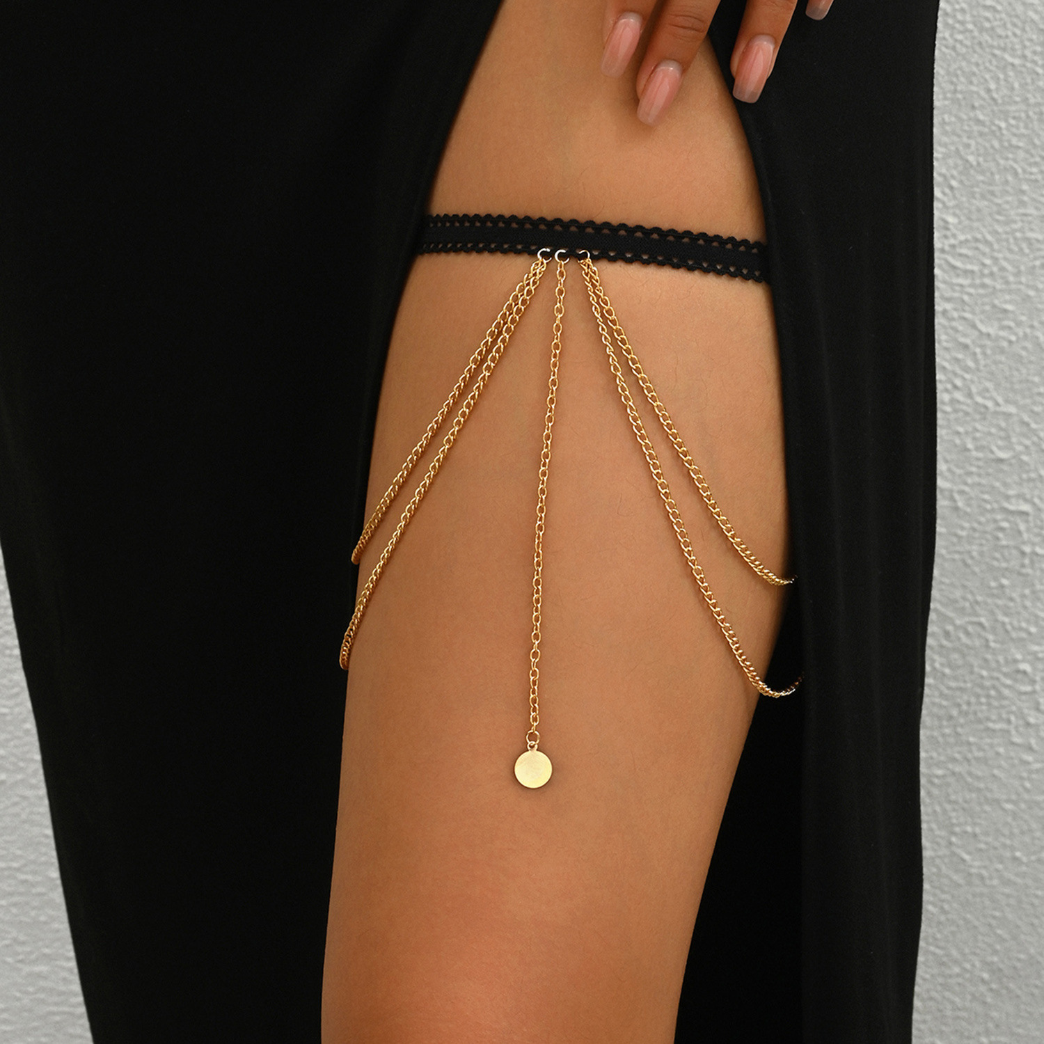 Tassel Thigh Chain: European Body Jewelry for Women - Image 2