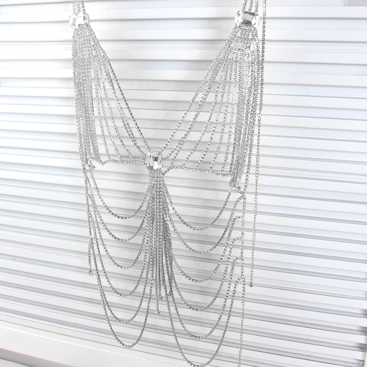 Rhinestone Body Chain: Sexy Bikini Breast Jewelry for Prom & Nightclub - Image 4