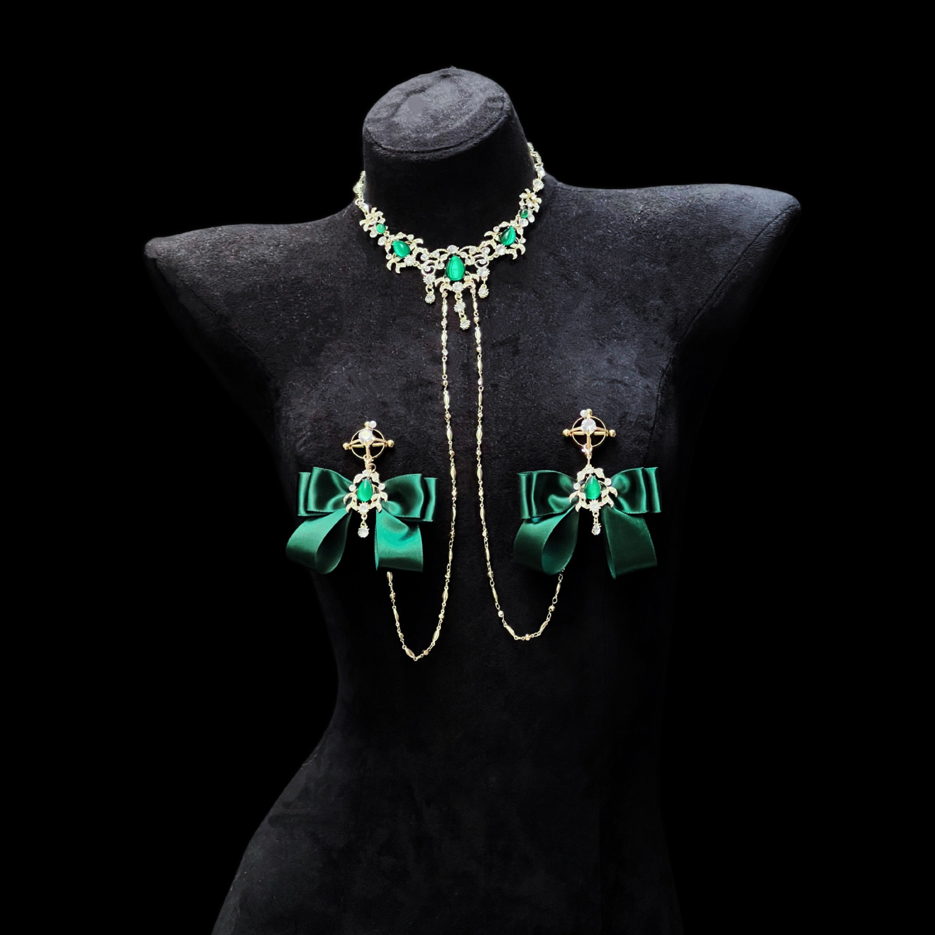 Cuiying Original Design Retro Imitation Diamond Chest Chain with Dark Green Bows