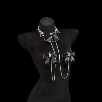Victoria Original Design Luxury Rhinestone Nipple Chain with Black Bow