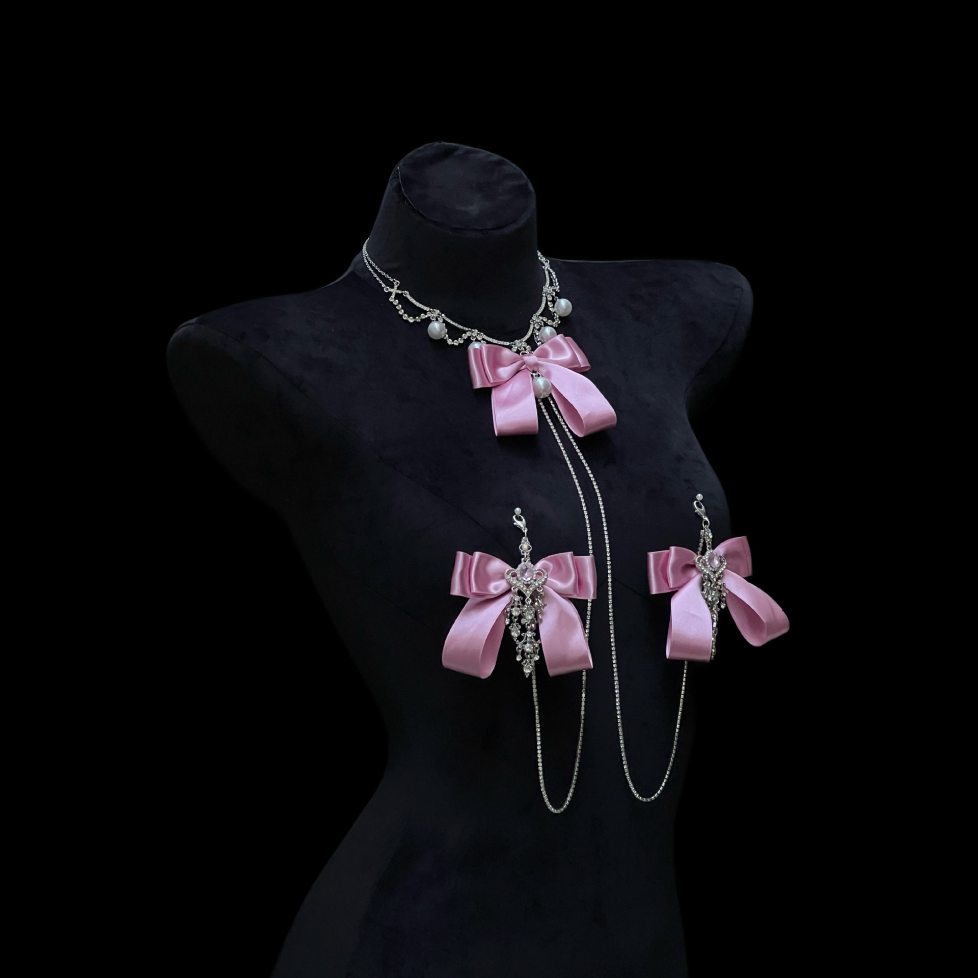 Alice Palace Style Pink Bow Rhinestone Chest Chain Necklace - Image 2